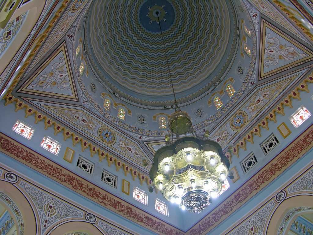 Jumeirah Mosque Ceiling