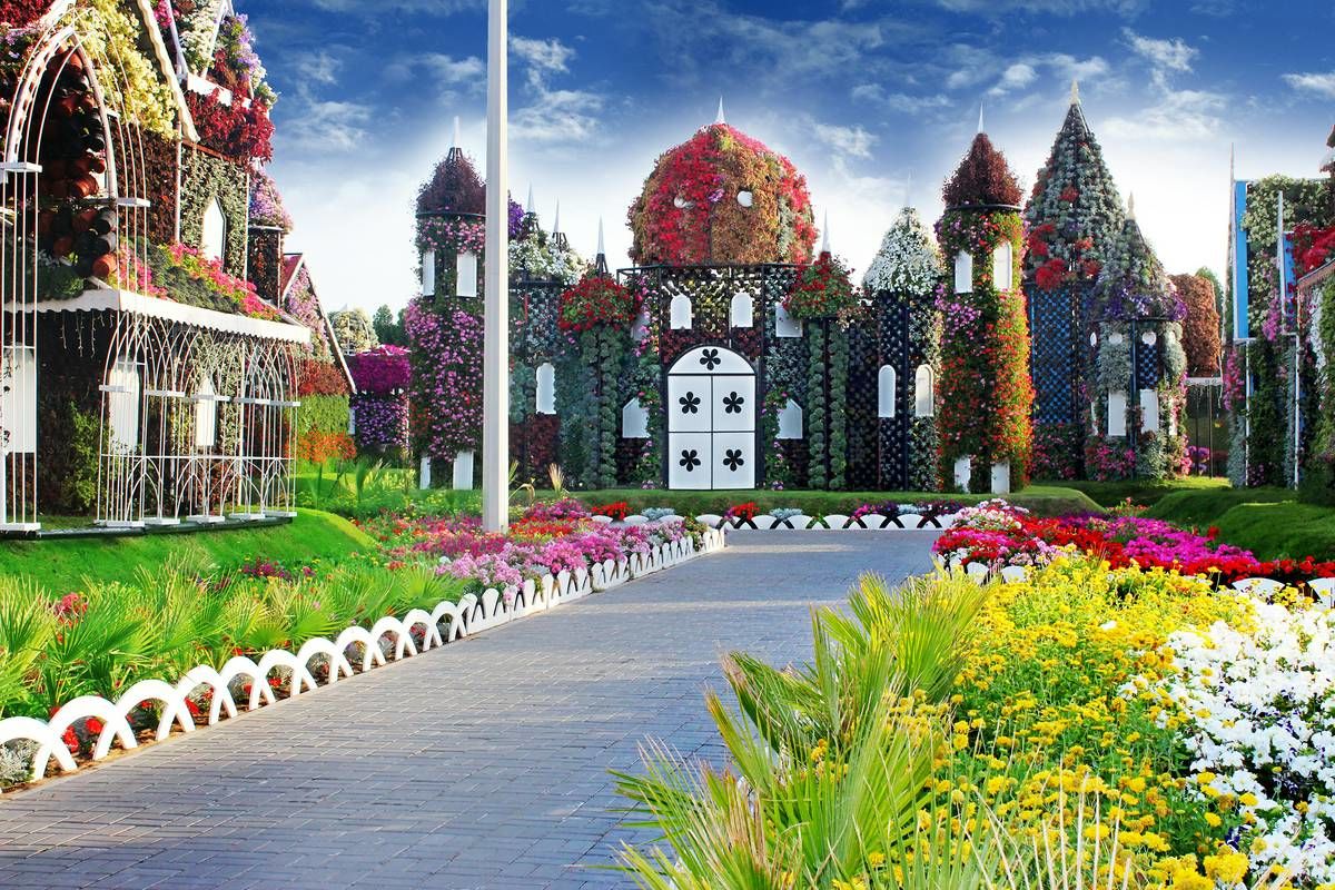 Miracle Garden Houses