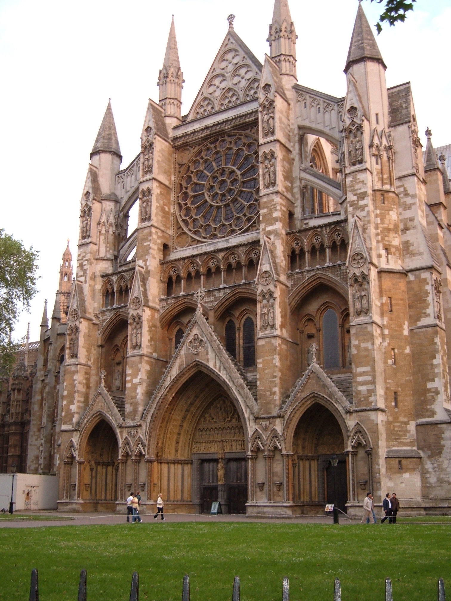 Westminster Abbey north entrance hd